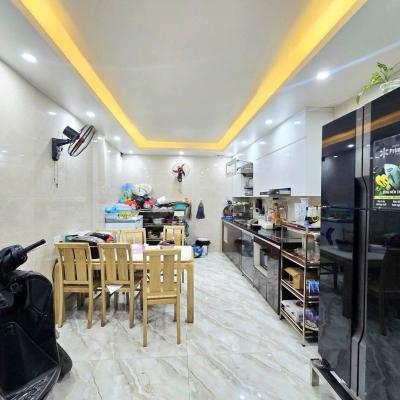 Cần Bán Nhanh Nhà 6 Tầng Trong Ngõ Đê La Thành, Diện Tích Sổ Đỏ 52M2