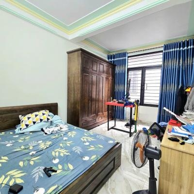 Cần Bán Nhanh Nhà 6 Tầng Trong Ngõ Đê La Thành, Diện Tích Sổ Đỏ 52M2
