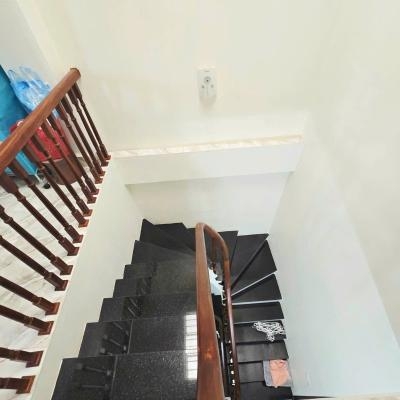 Cần Bán Nhanh Nhà 6 Tầng Trong Ngõ Đê La Thành, Diện Tích Sổ Đỏ 52M2