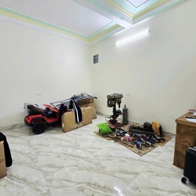 Cần Bán Nhanh Nhà 6 Tầng Trong Ngõ Đê La Thành, Diện Tích Sổ Đỏ 52M2