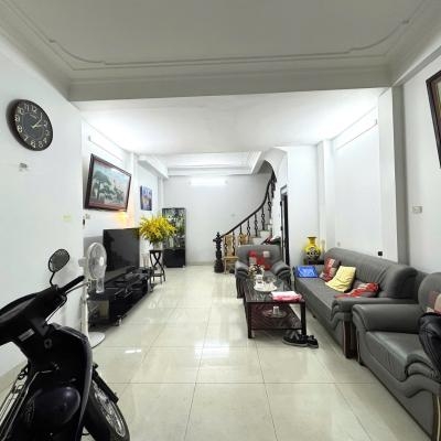 Nhà 6 Tầng, Ngõ Thông, Hào Nam, Dt Sổ Đỏ 39M2